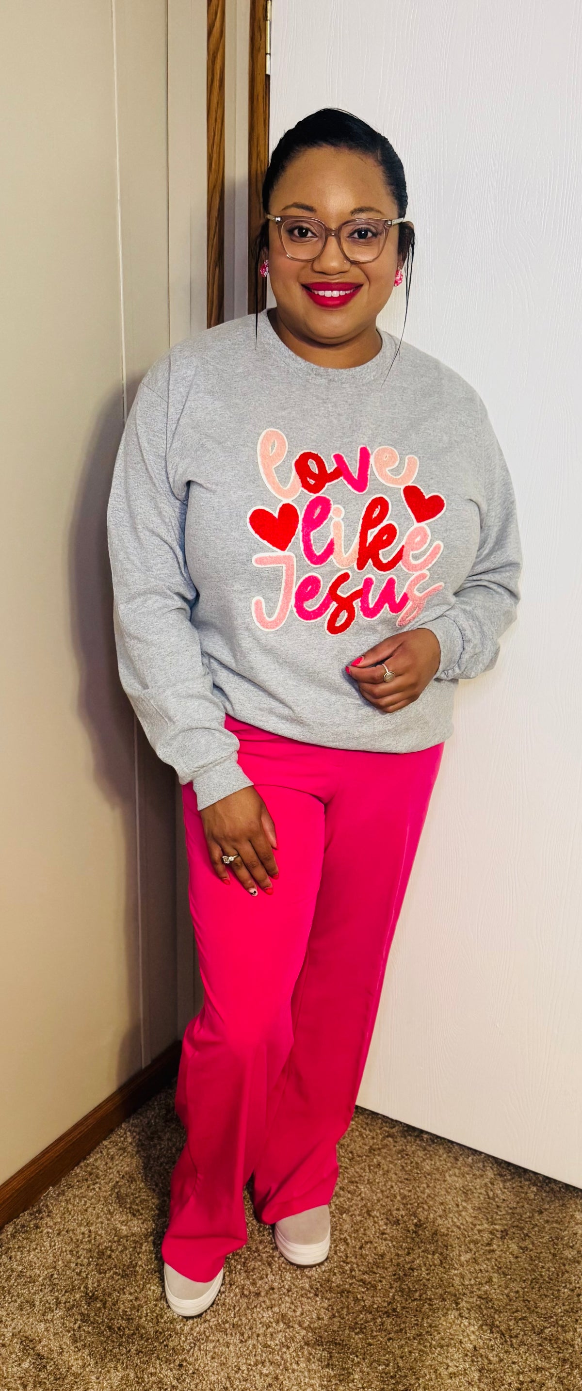 Simple Rentee Biography Love Like Jesus Sweatshirt – Simply Renee & Co.